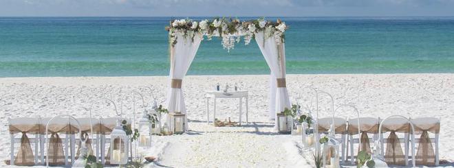 Affordable Florida barefoot beach wedding packages