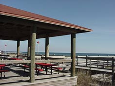 get married barefoot on the beach in Destin Florida
