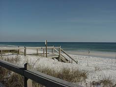 get married barefoot on the beach in Destin Florida