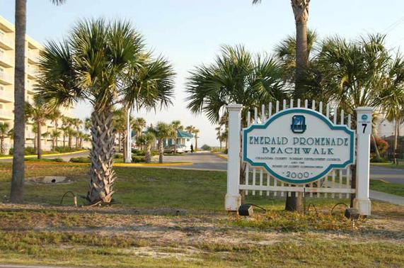 Barefoot beach wedding on Okaloosa Island