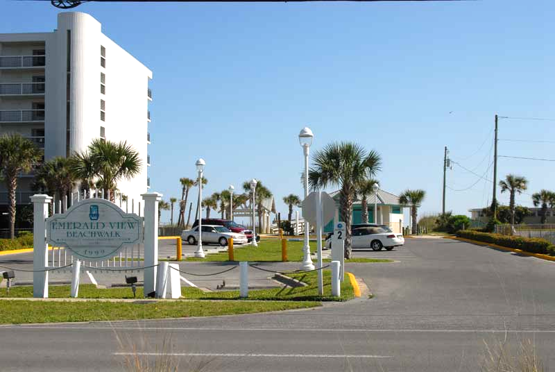 Okaloosa Island barefoot beach weddings